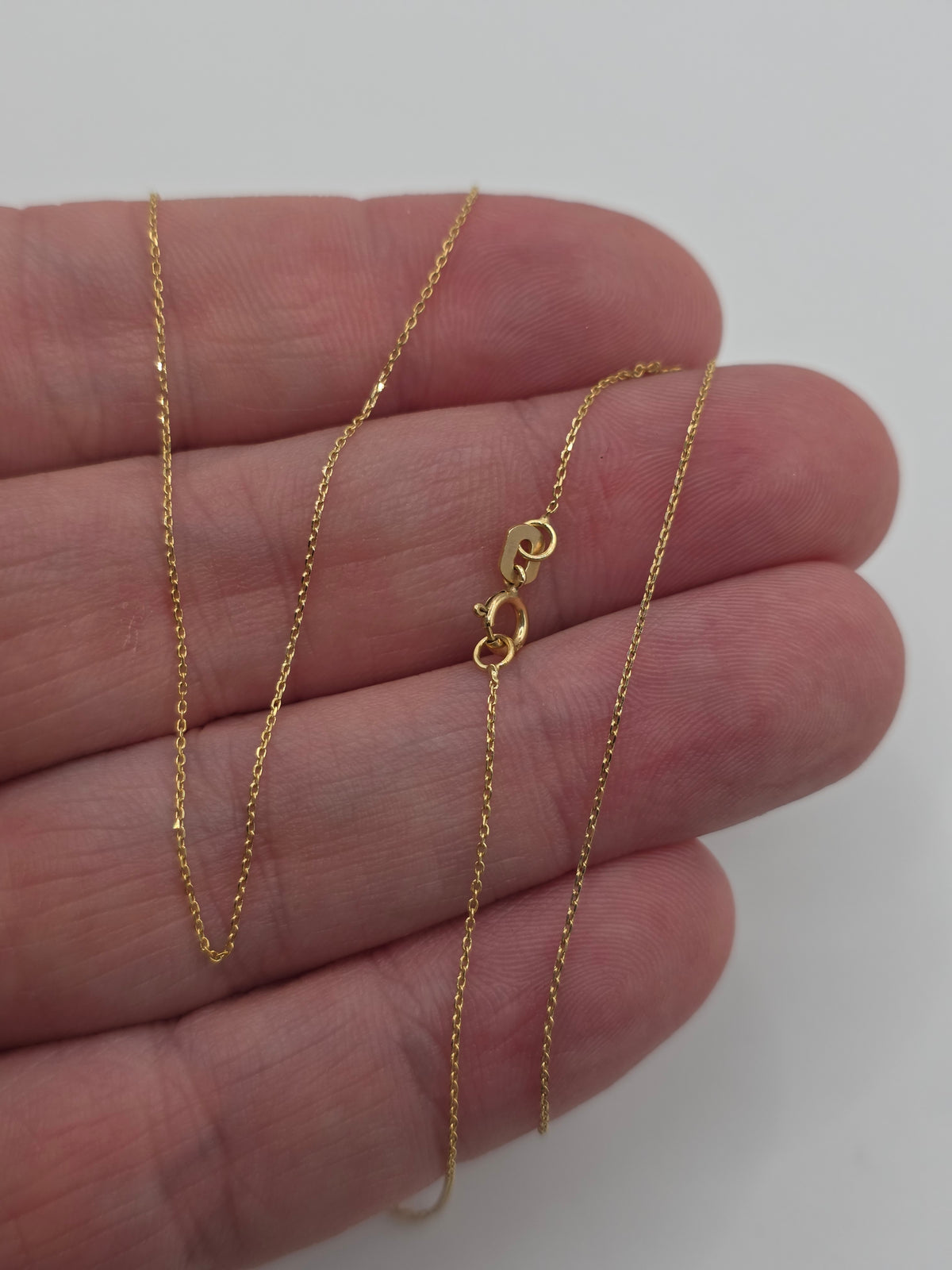 9ct gold chain (129)