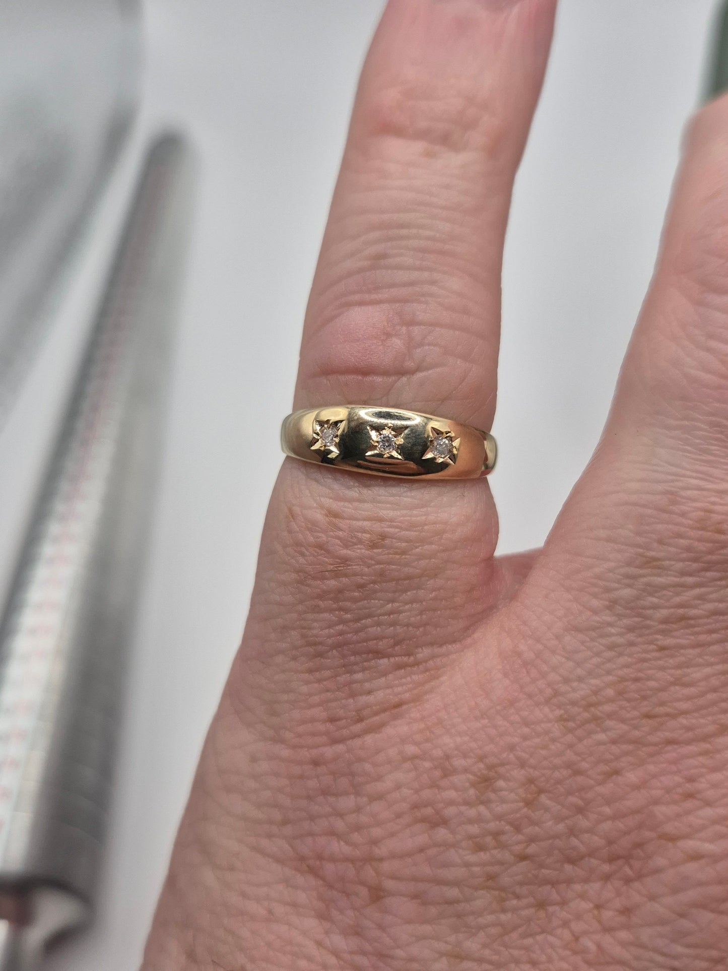 9ct gold diamond gypsy ring