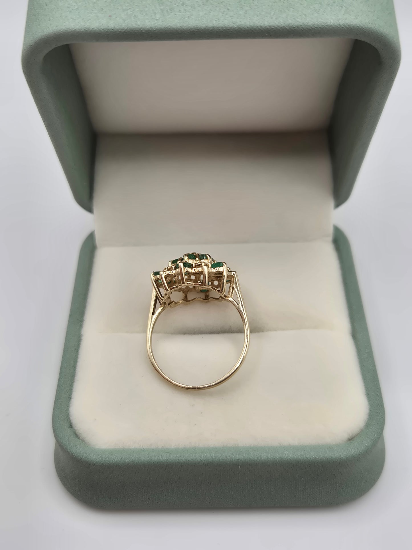 9ct gold emerald and diamond ring