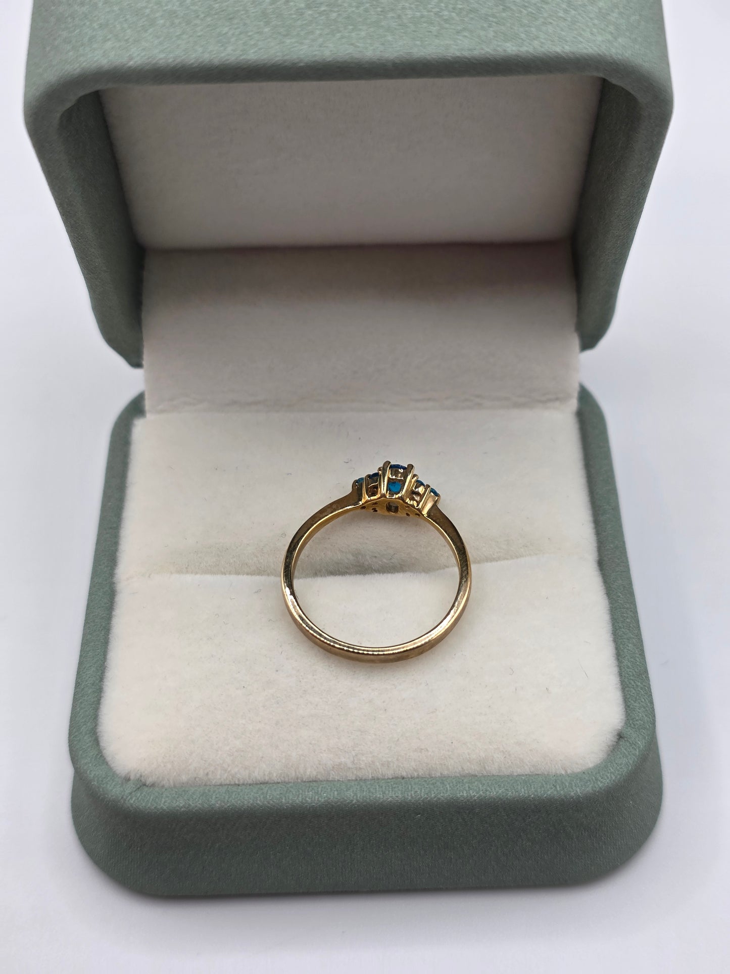 9ct gold apatite ring