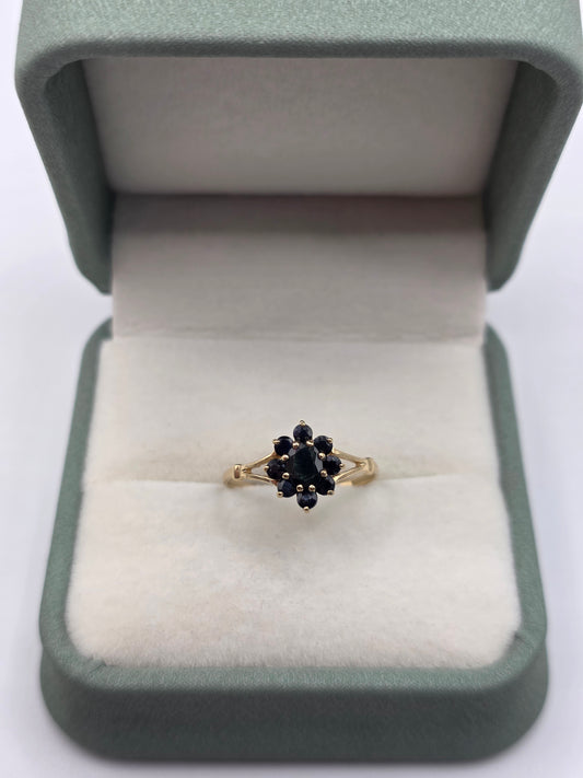 9ct gold sapphire ring