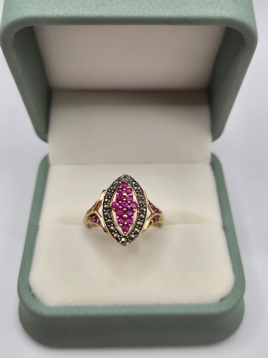 9ct gold ruby and marcasite ring