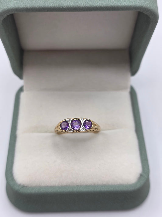 9ct gold amethyst and diamond ring