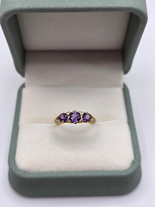 9ct gold amethyst ring
