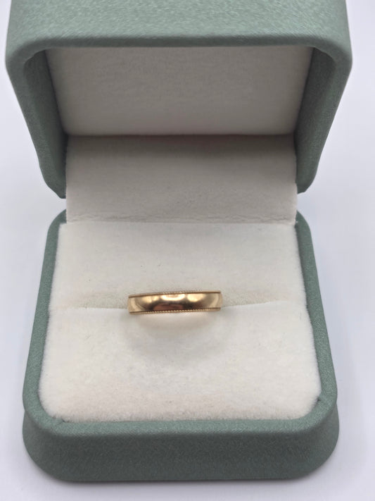 9ct gold ring