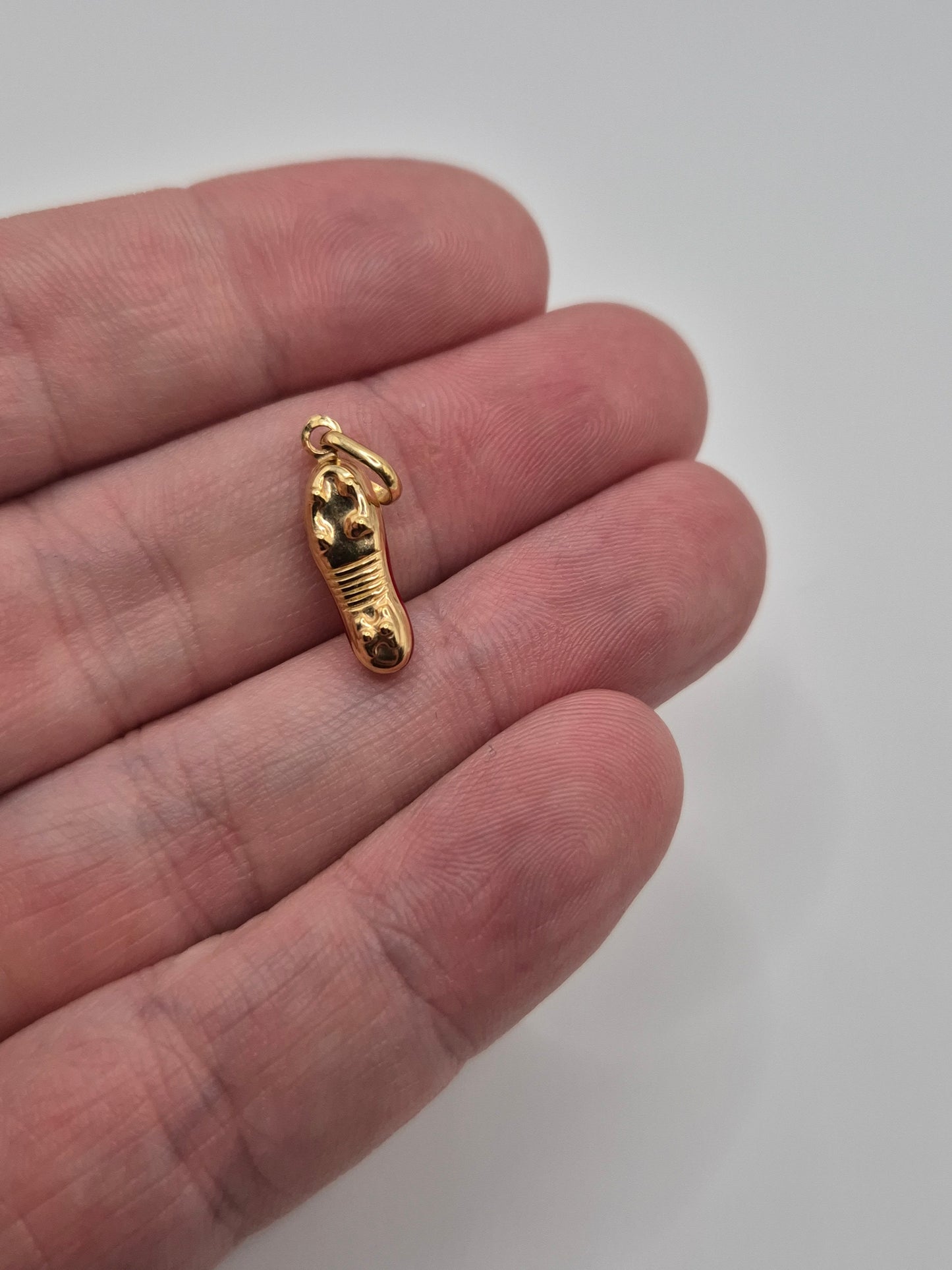 9ct gold enamelled football boot Charm