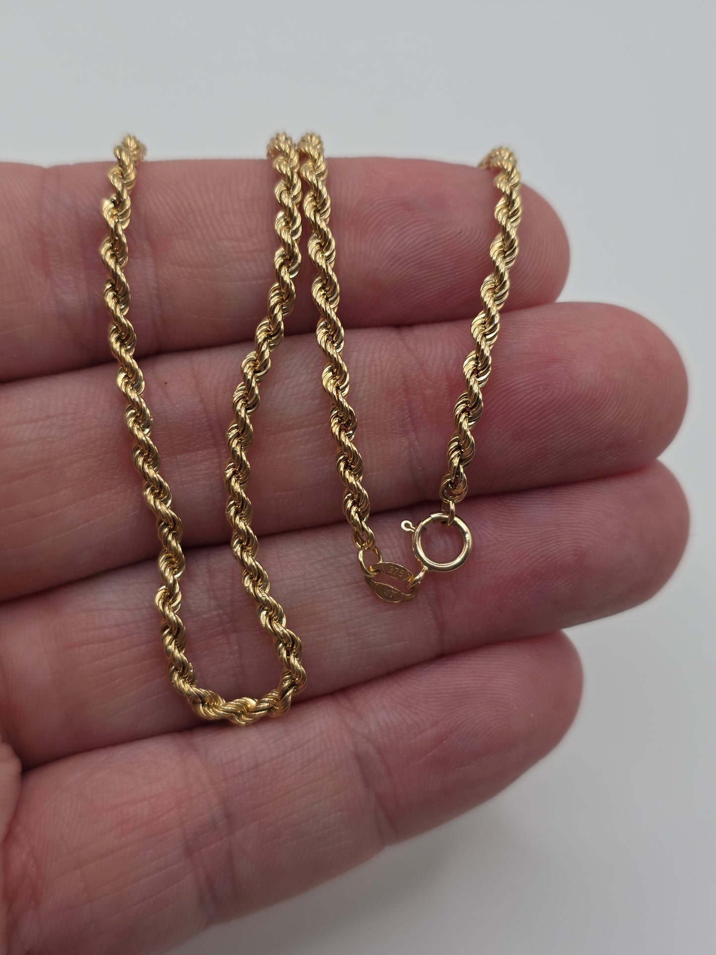 9ct gold rope chain (25)