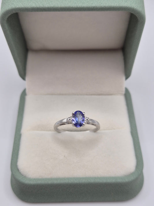 9ct white gold tanzanite and diamond ring