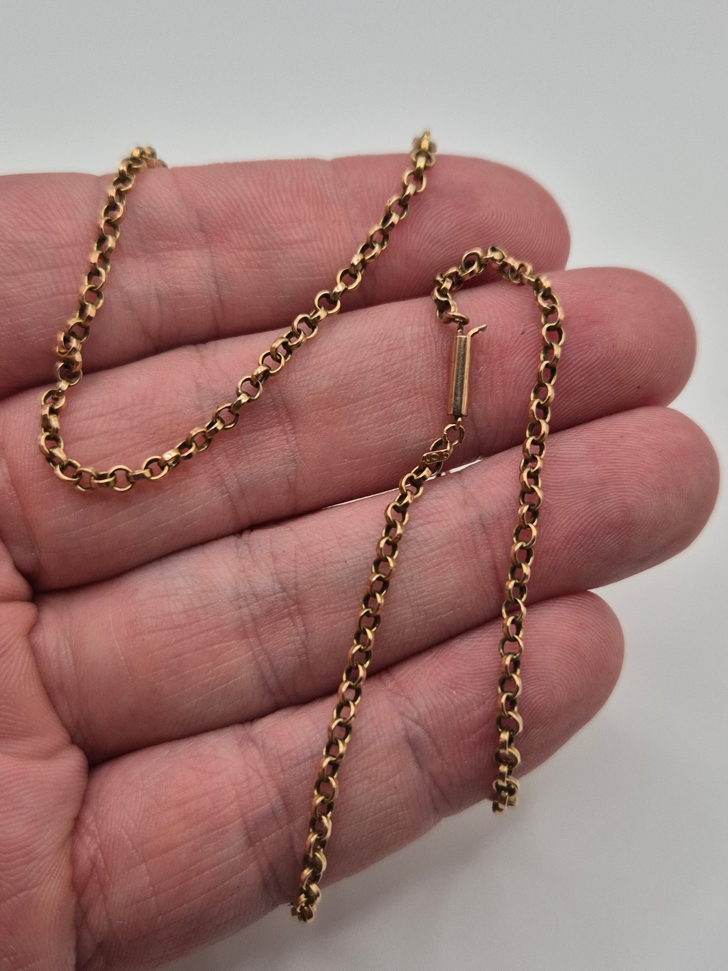 Antique 9ct gold belcher chain (2)