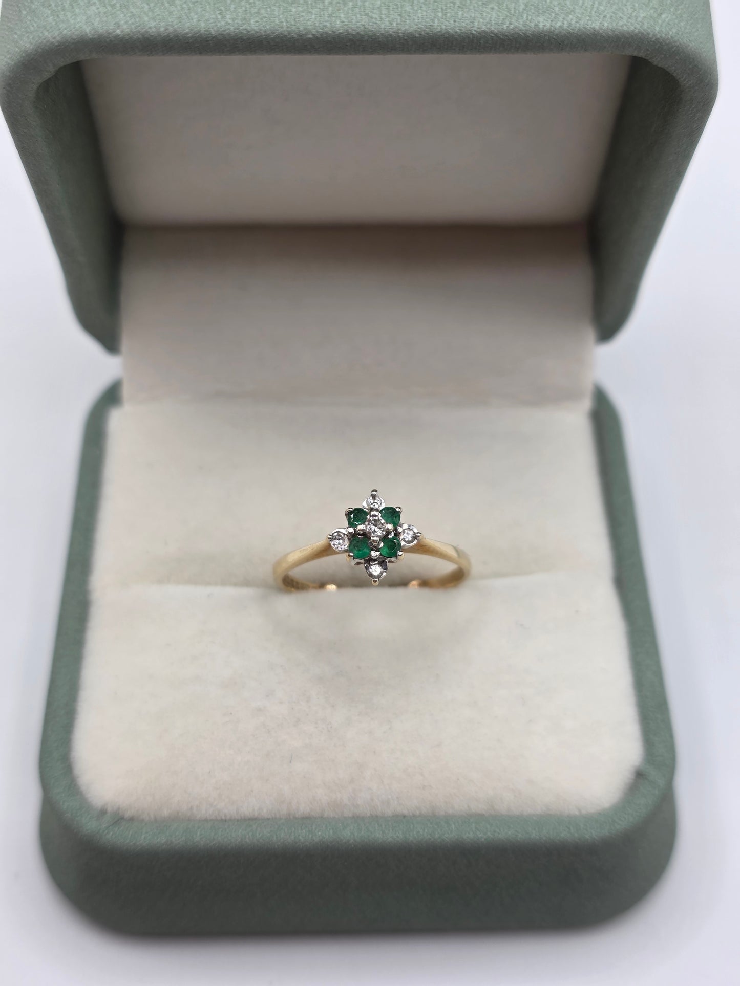 9ct gold emerald and diamond ring