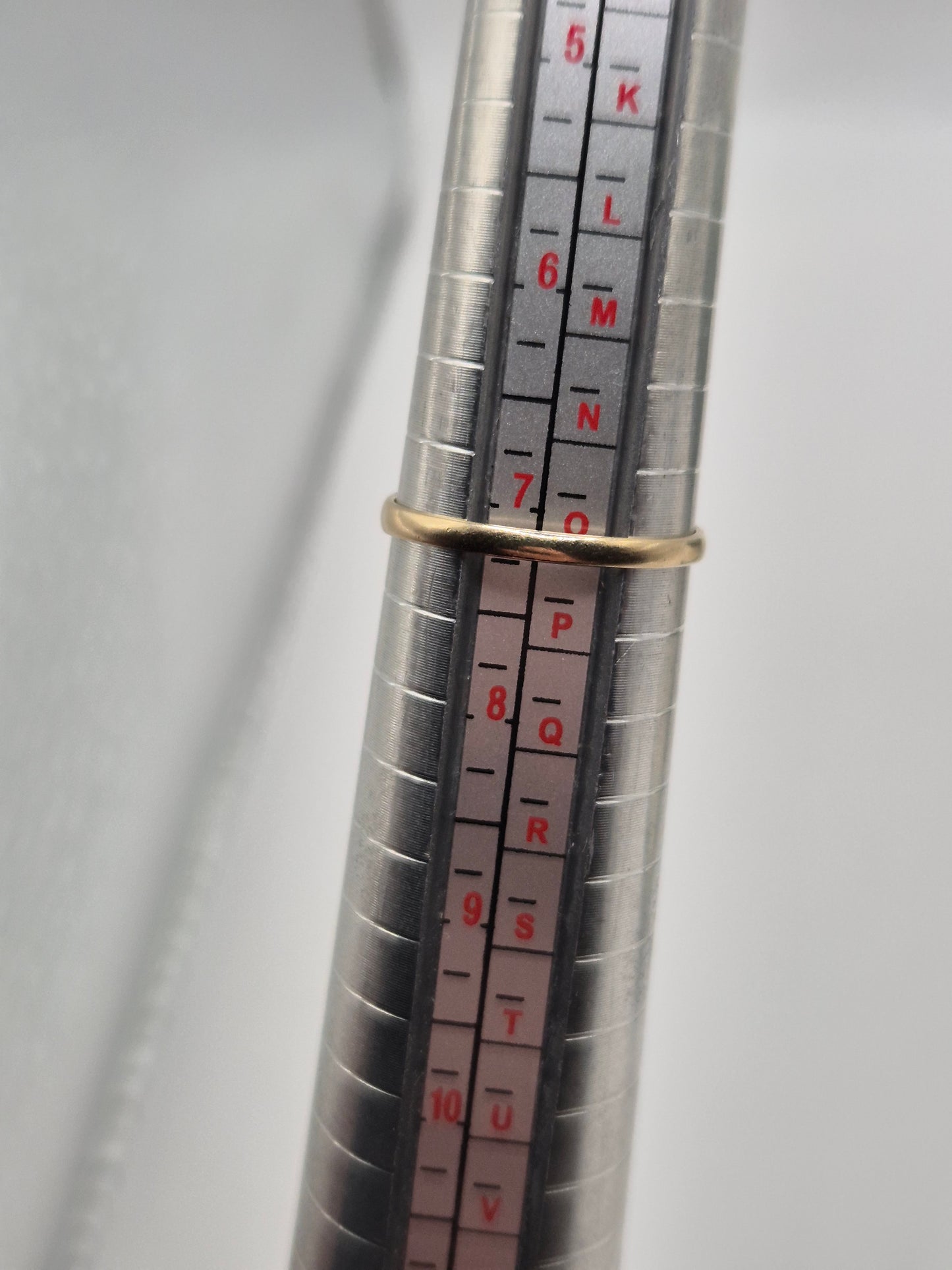 9ct gold opal and diamond ring