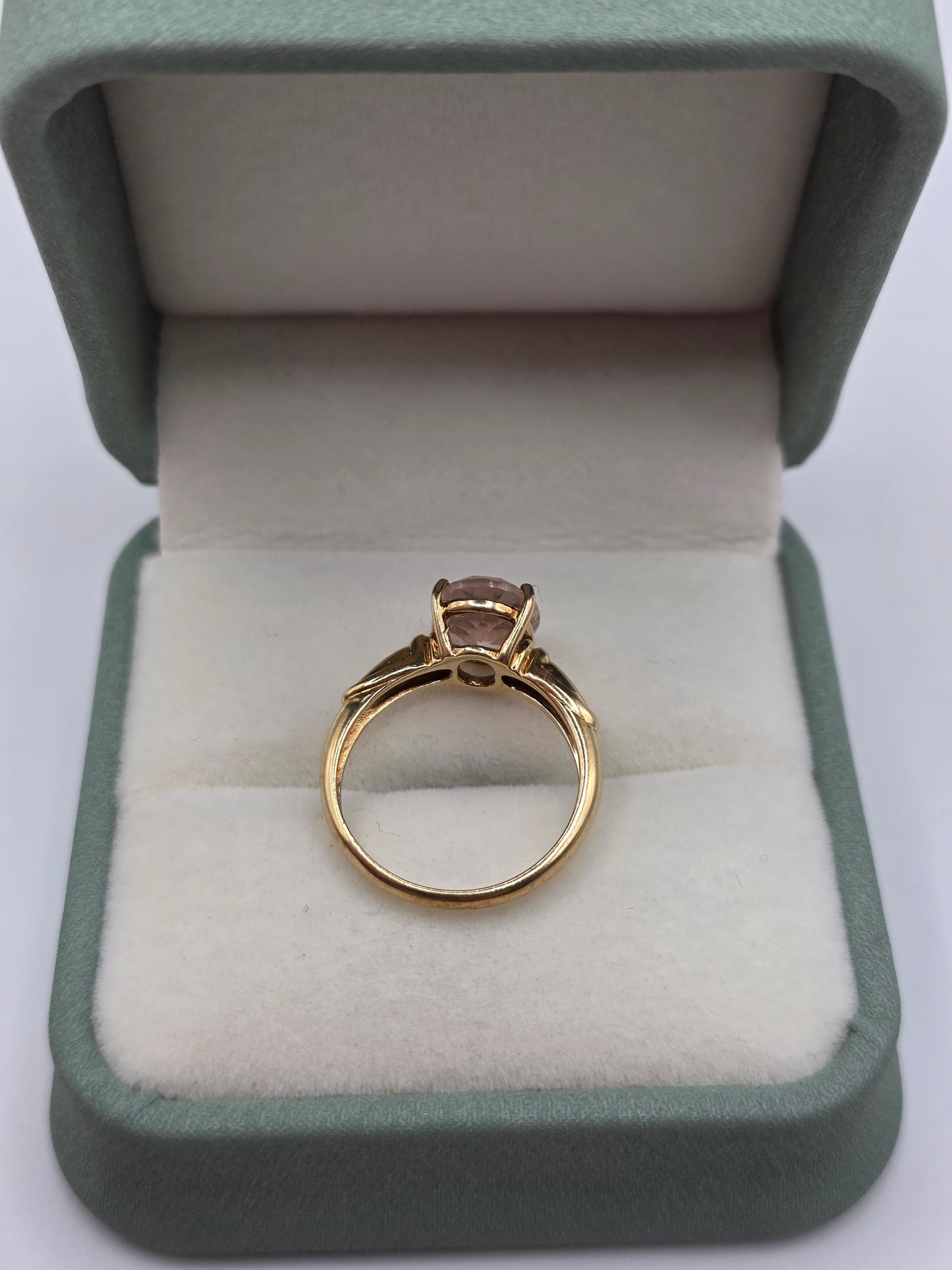 9ct gold morganite ring