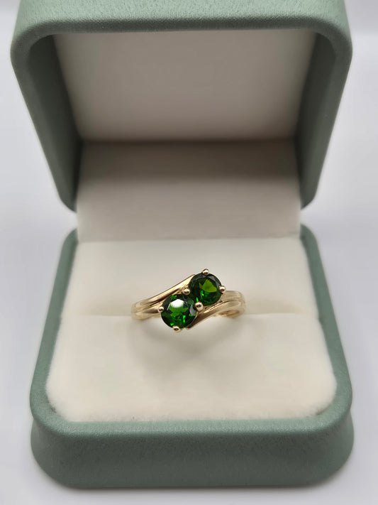 9ct gold diopside ring