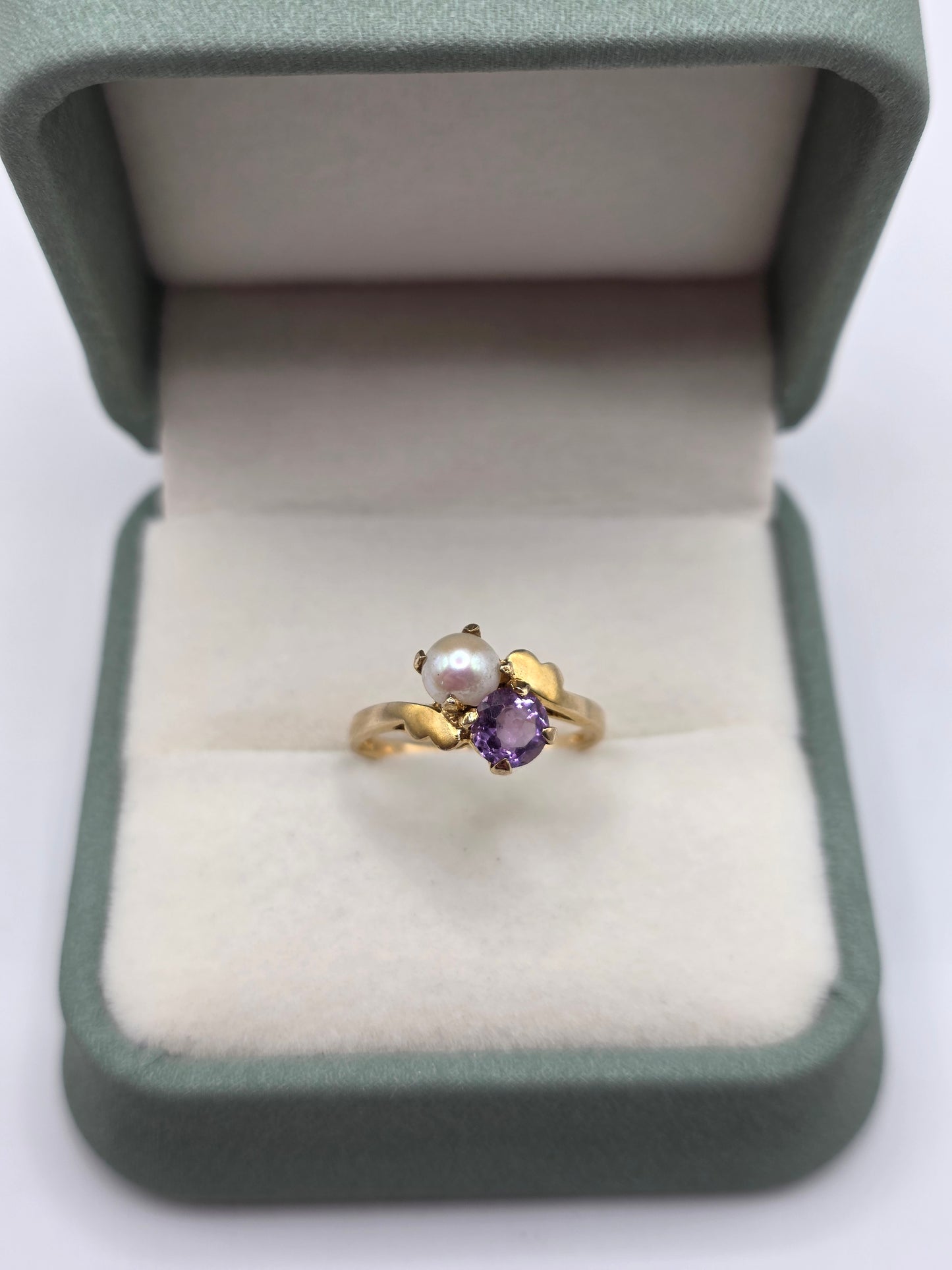 9ct gold amethyst and pearl ring