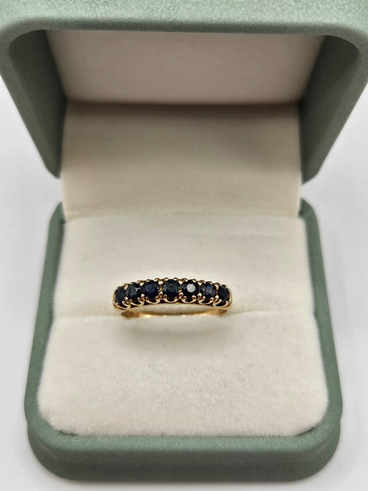 9ct gold sapphire ring