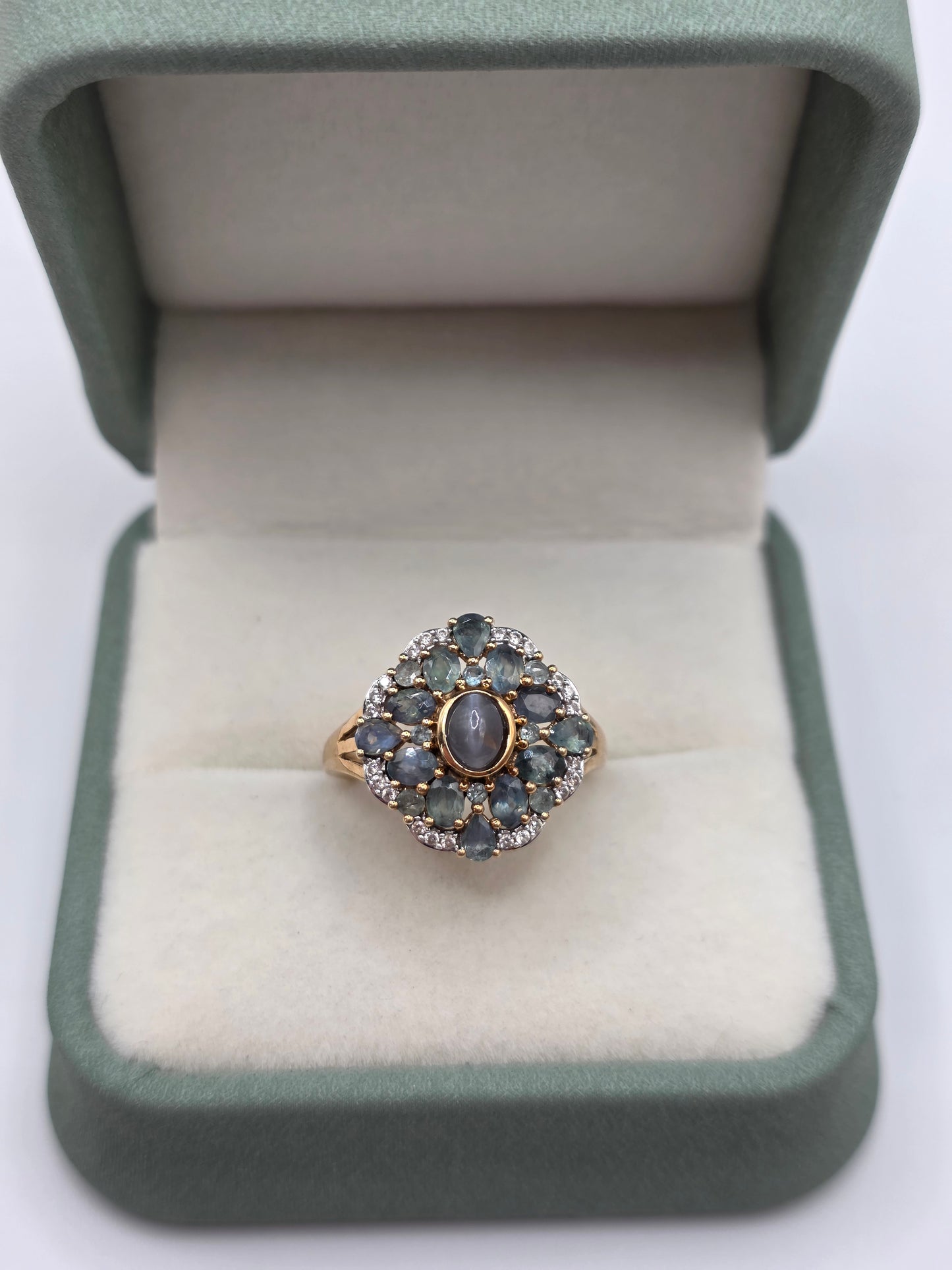 9ct gold cats eye, alexandrite and zircon ring