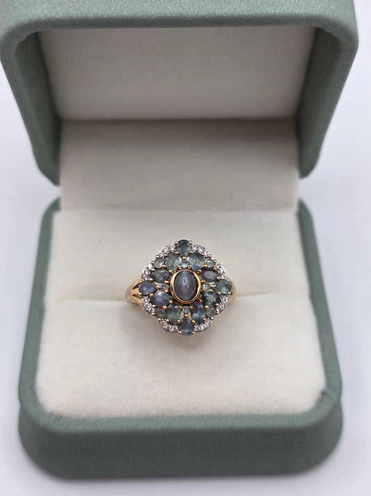 9ct gold cats eye, alexandrite and zircon ring