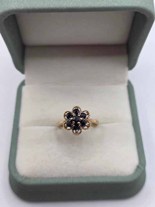 9ct gold sapphire ring
