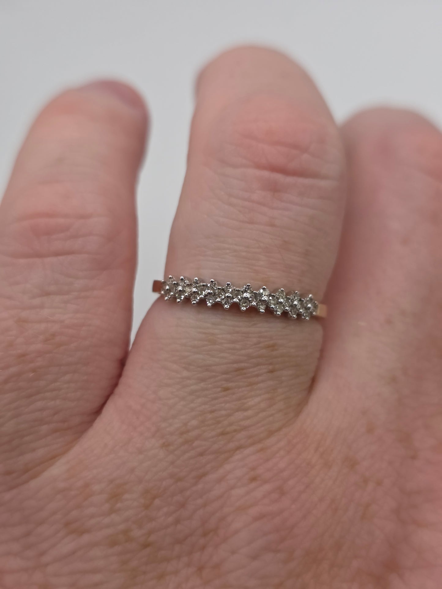 9ct gold diamond ring