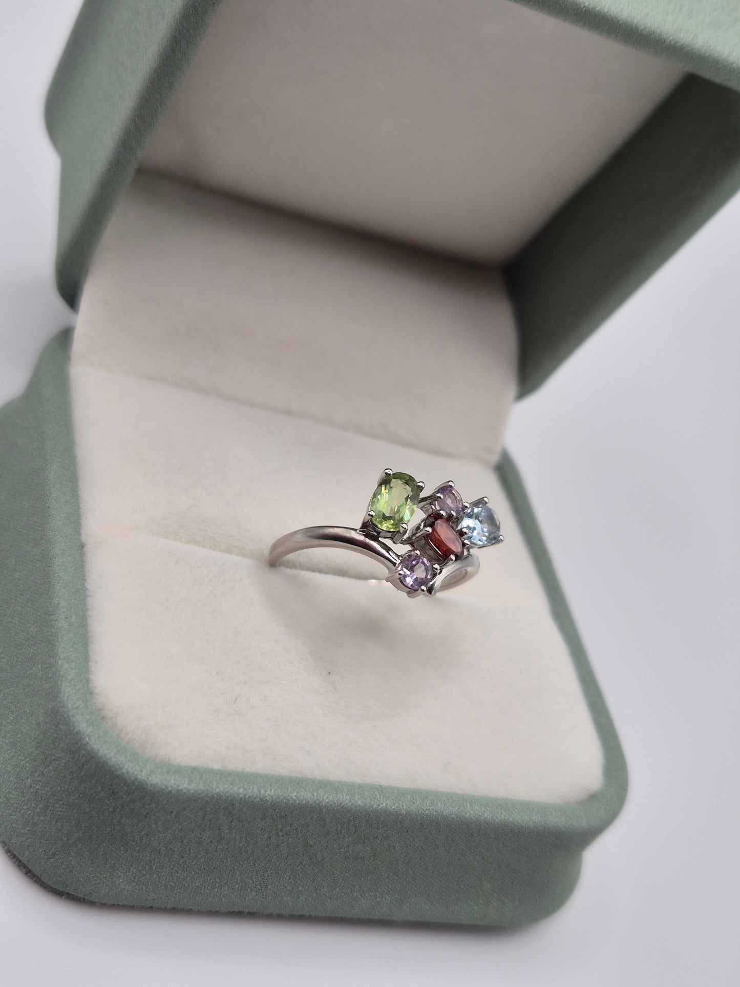 9ct white gold multigem ring