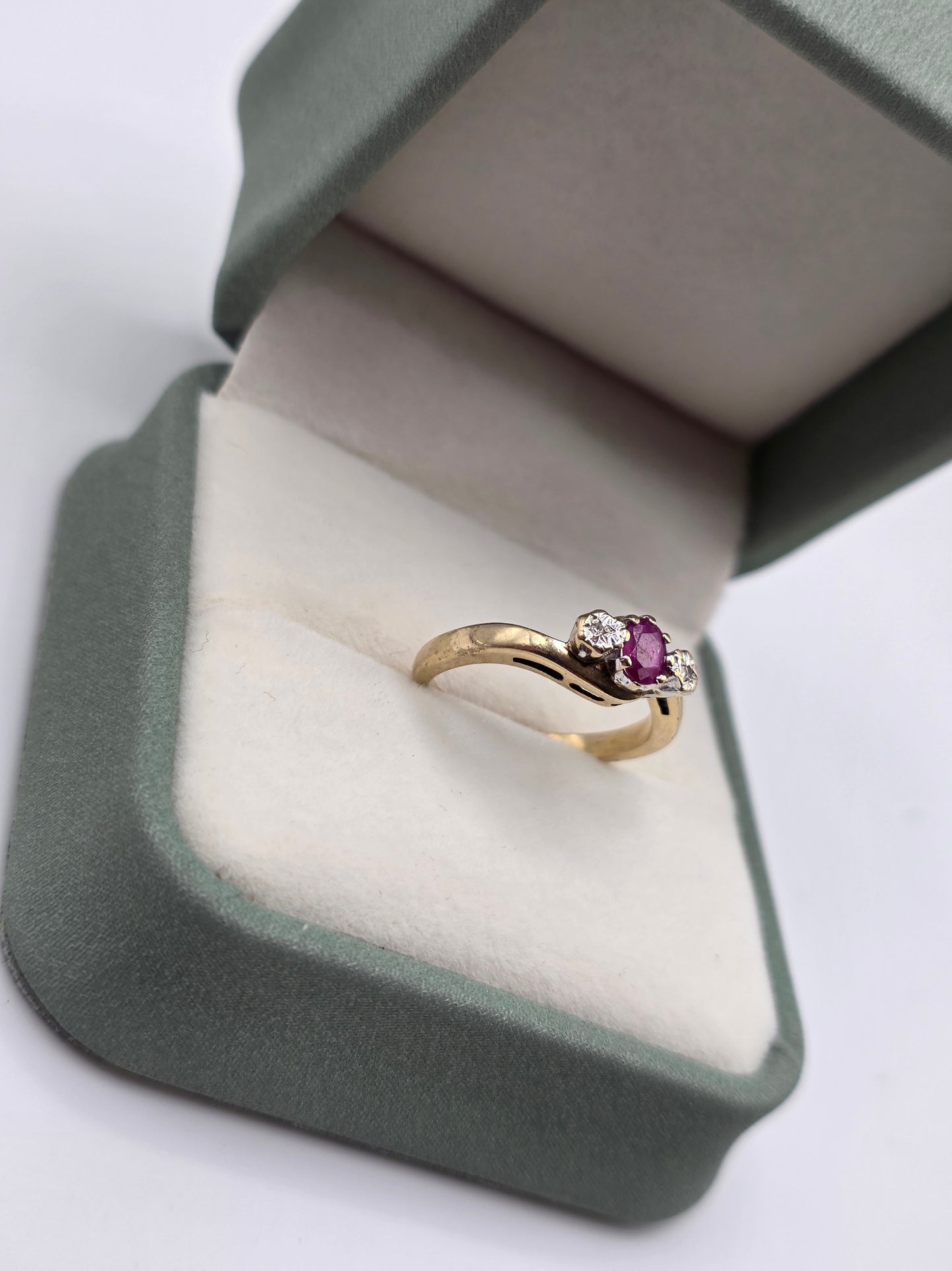 9ct gold ruby and diamond ring