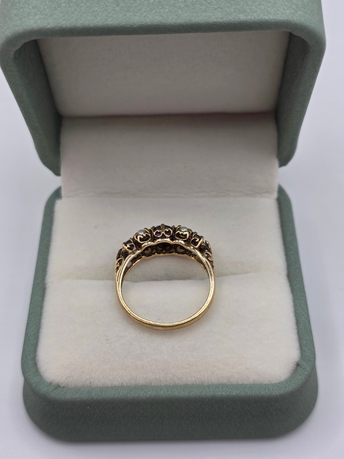 9ct gold amethyst and pearl ring