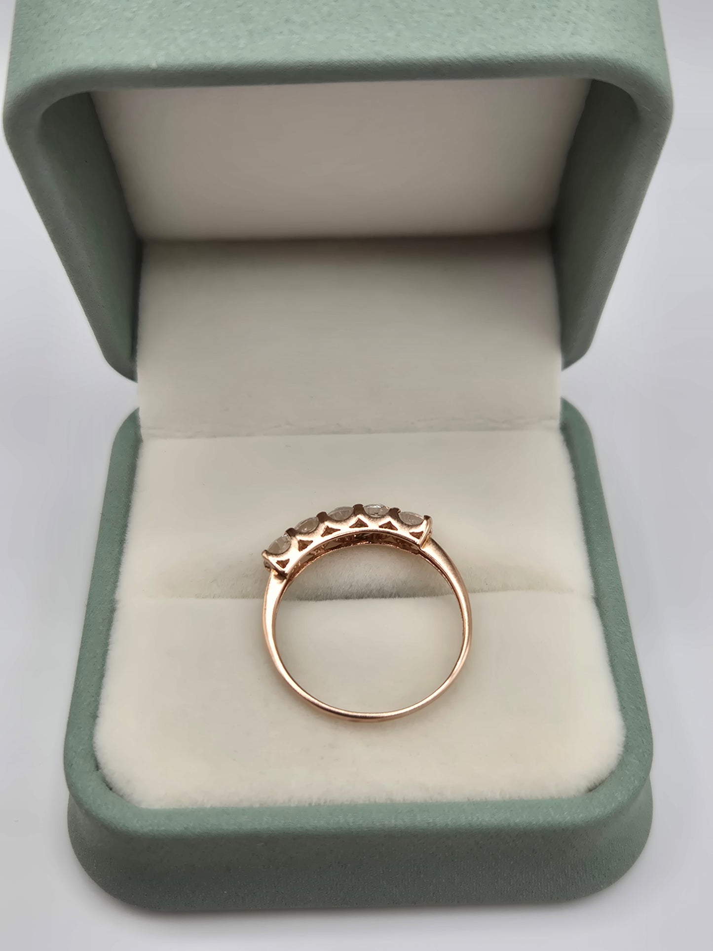 9ct rose gold quartz ring