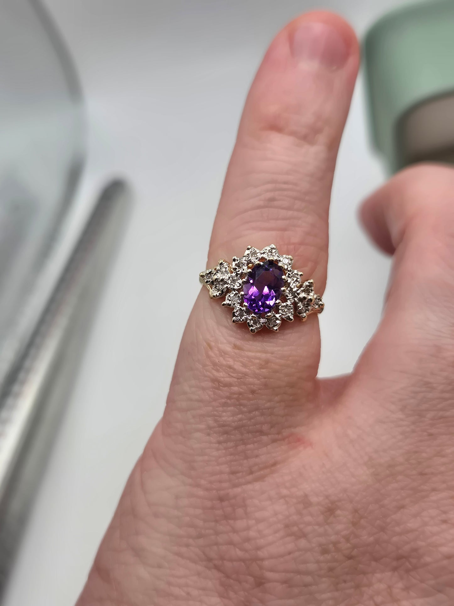 9ct gold amethyst and diamond ring