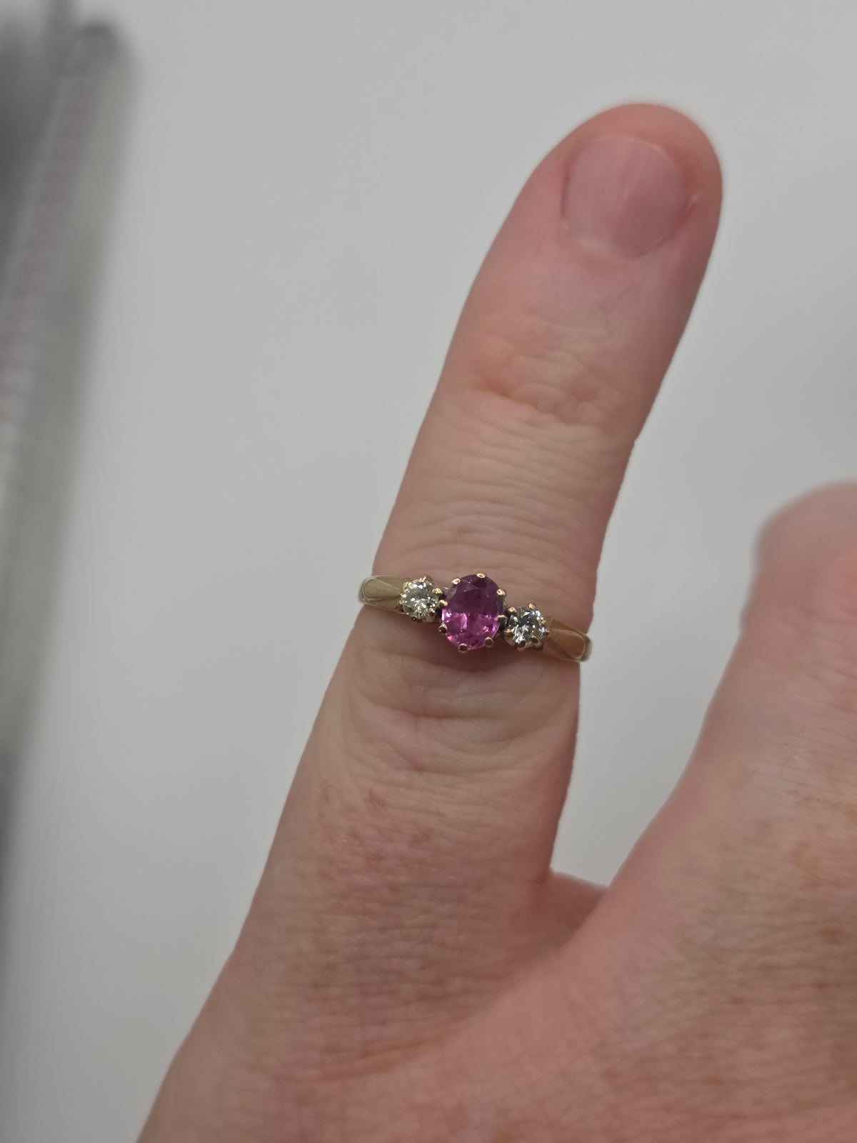 9ct gold pink sapphire and diamond ring