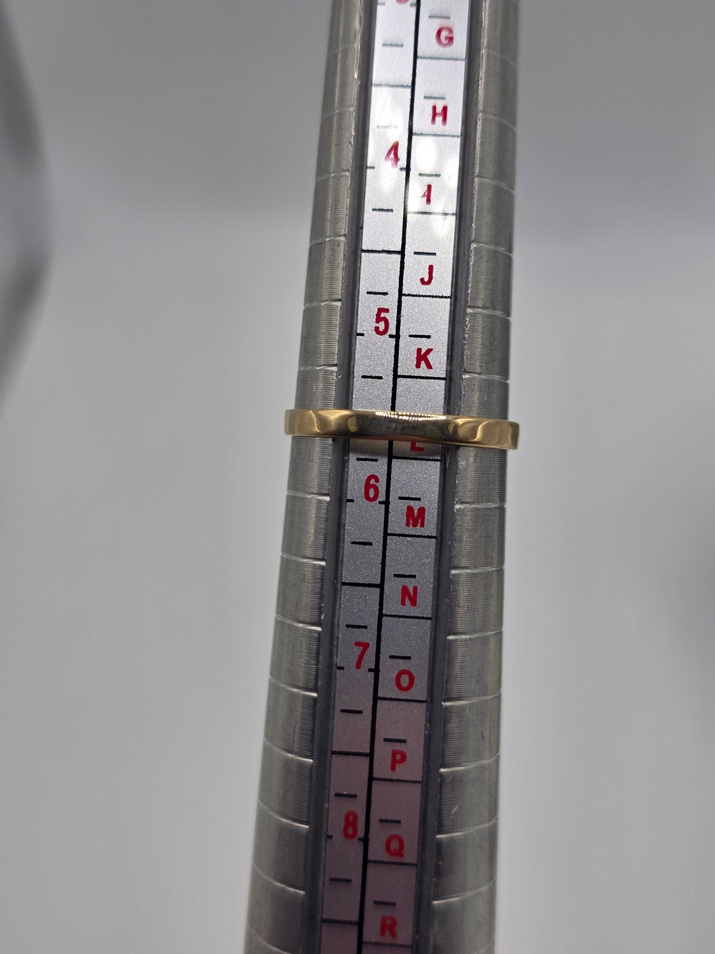 9ct gold smokey quartz ring