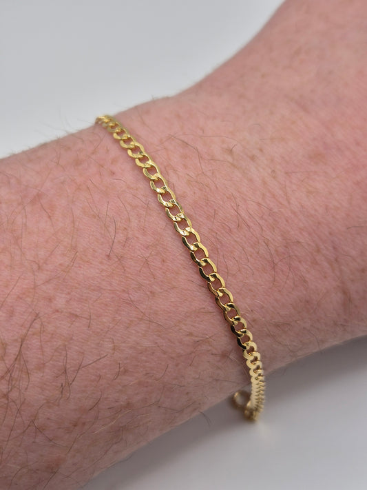 9ct gold curb bracelet