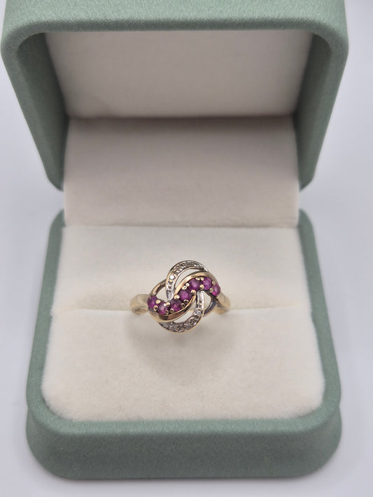 9ct gold ruby and diamond ring