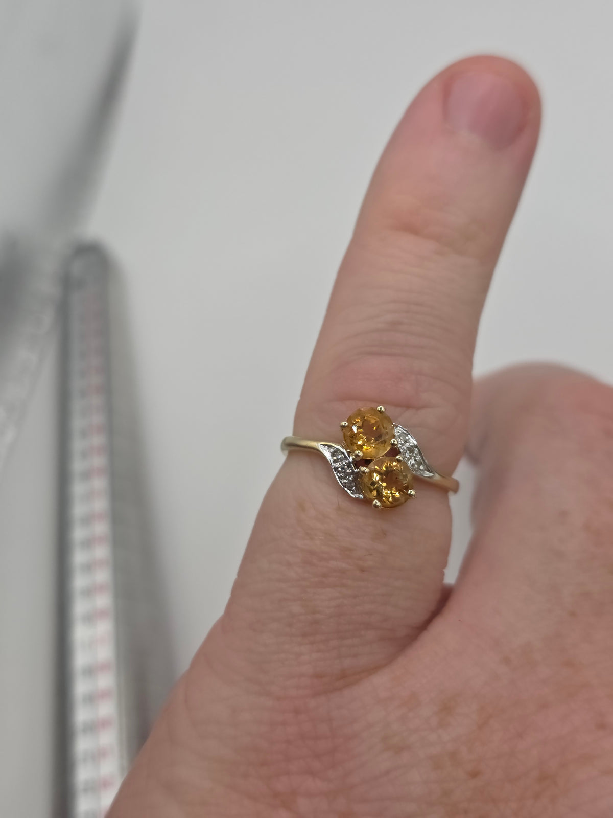 9ct gold citrine and diamond ring