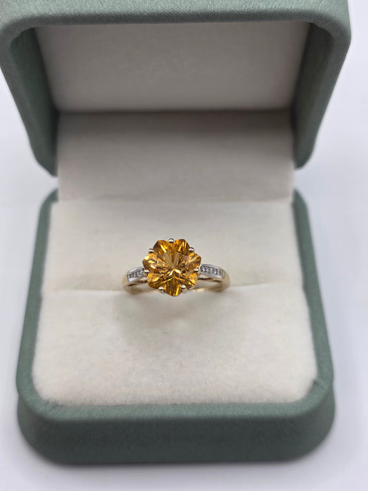 9ct gold citrine and diamond ring