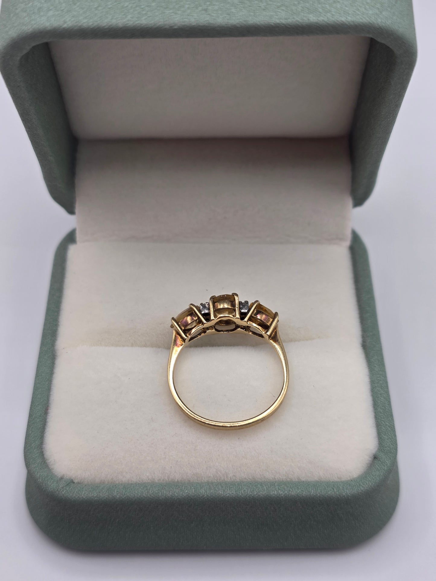 9ct gold citrine and diamond ring