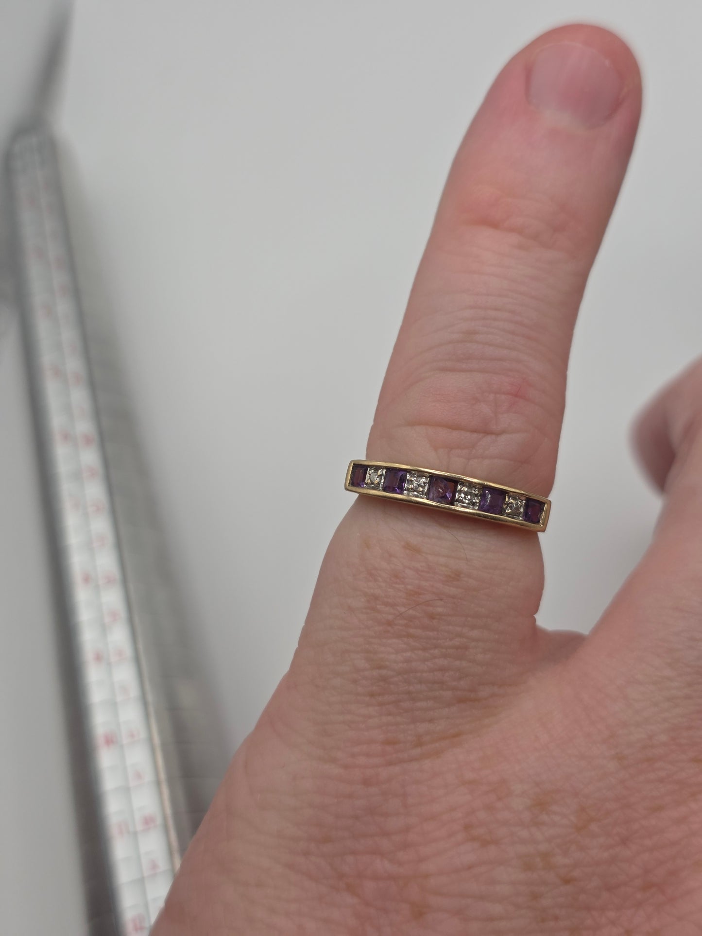 9ct gold amethyst and diamond ring