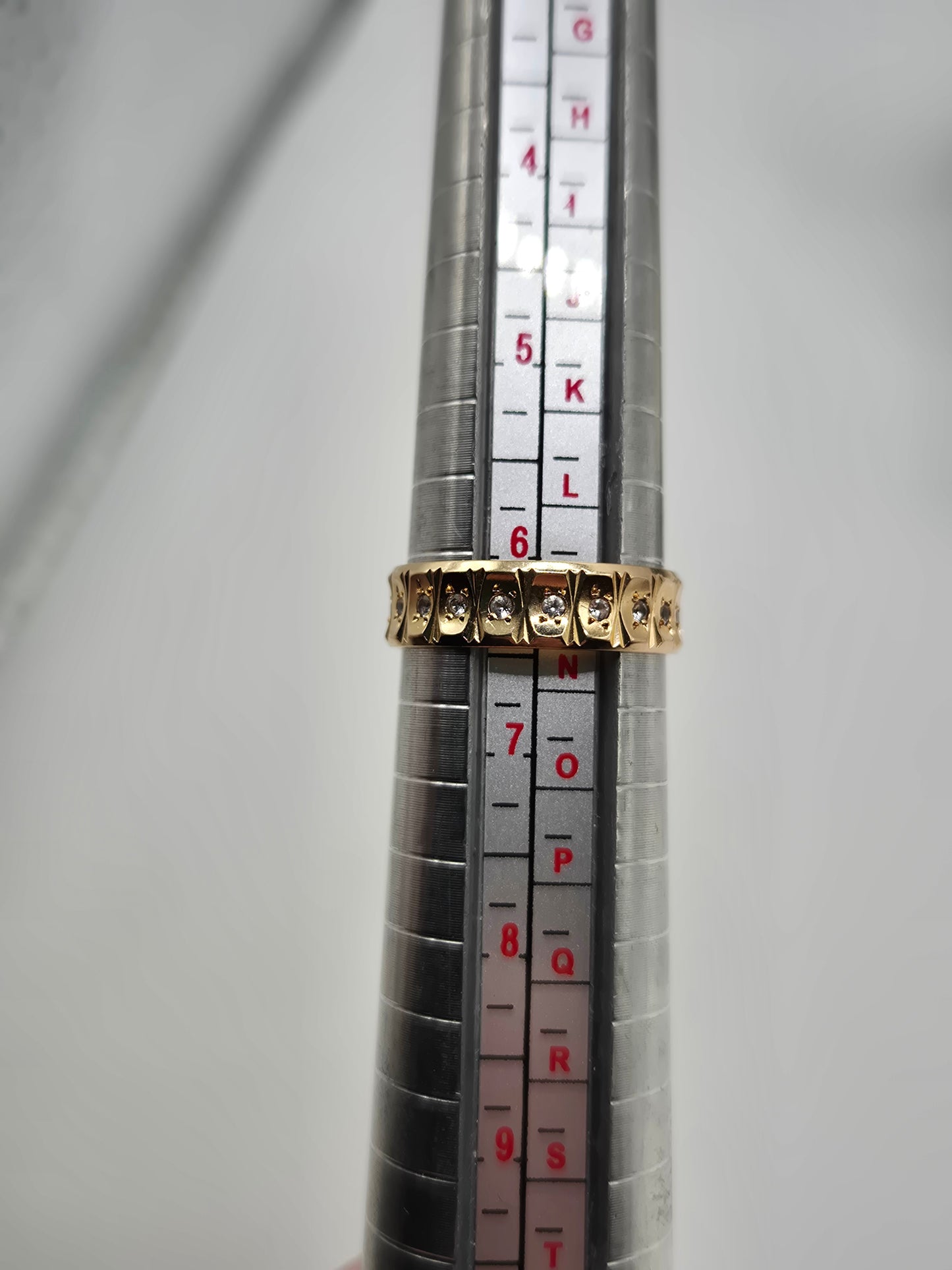 9ct gold paste eternity ring