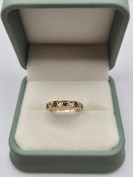 9ct gold sapphire and diamond ring