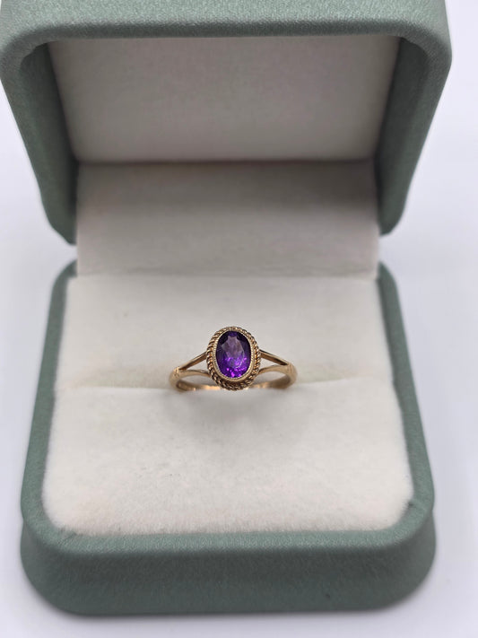 9ct gold amethyst ring