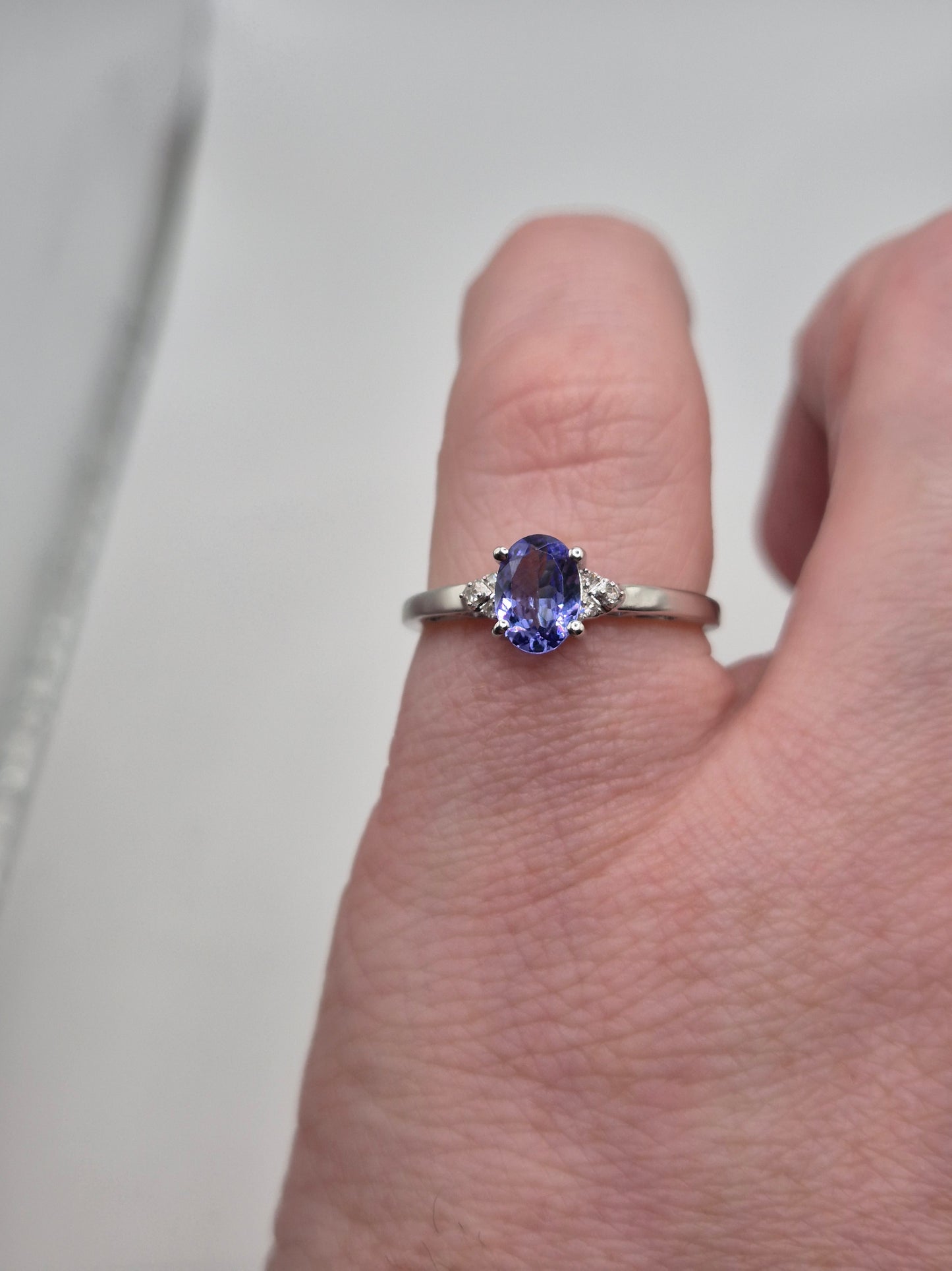 9ct white gold tanzanite and diamond ring