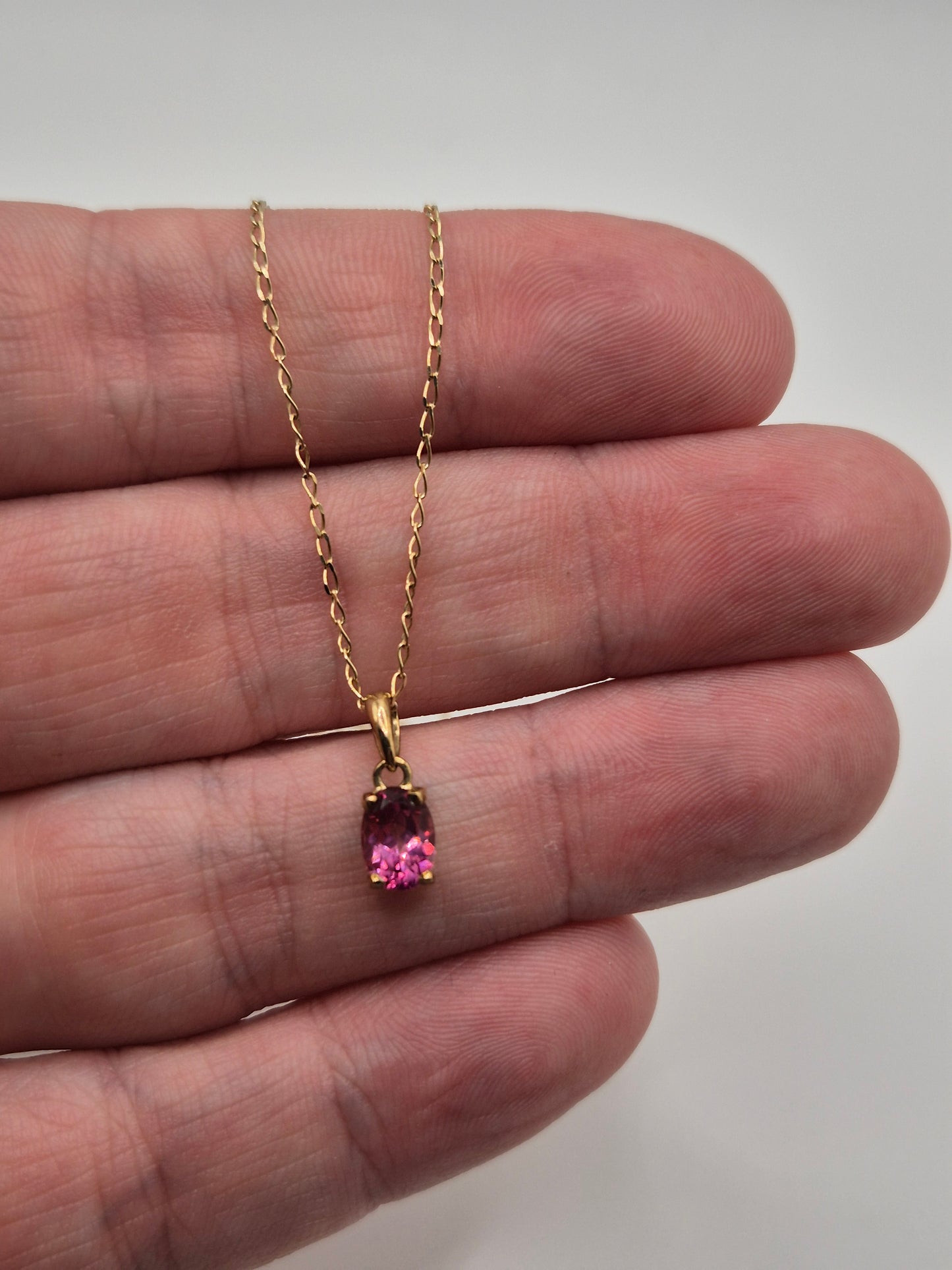 9ct gold tourmaline necklace