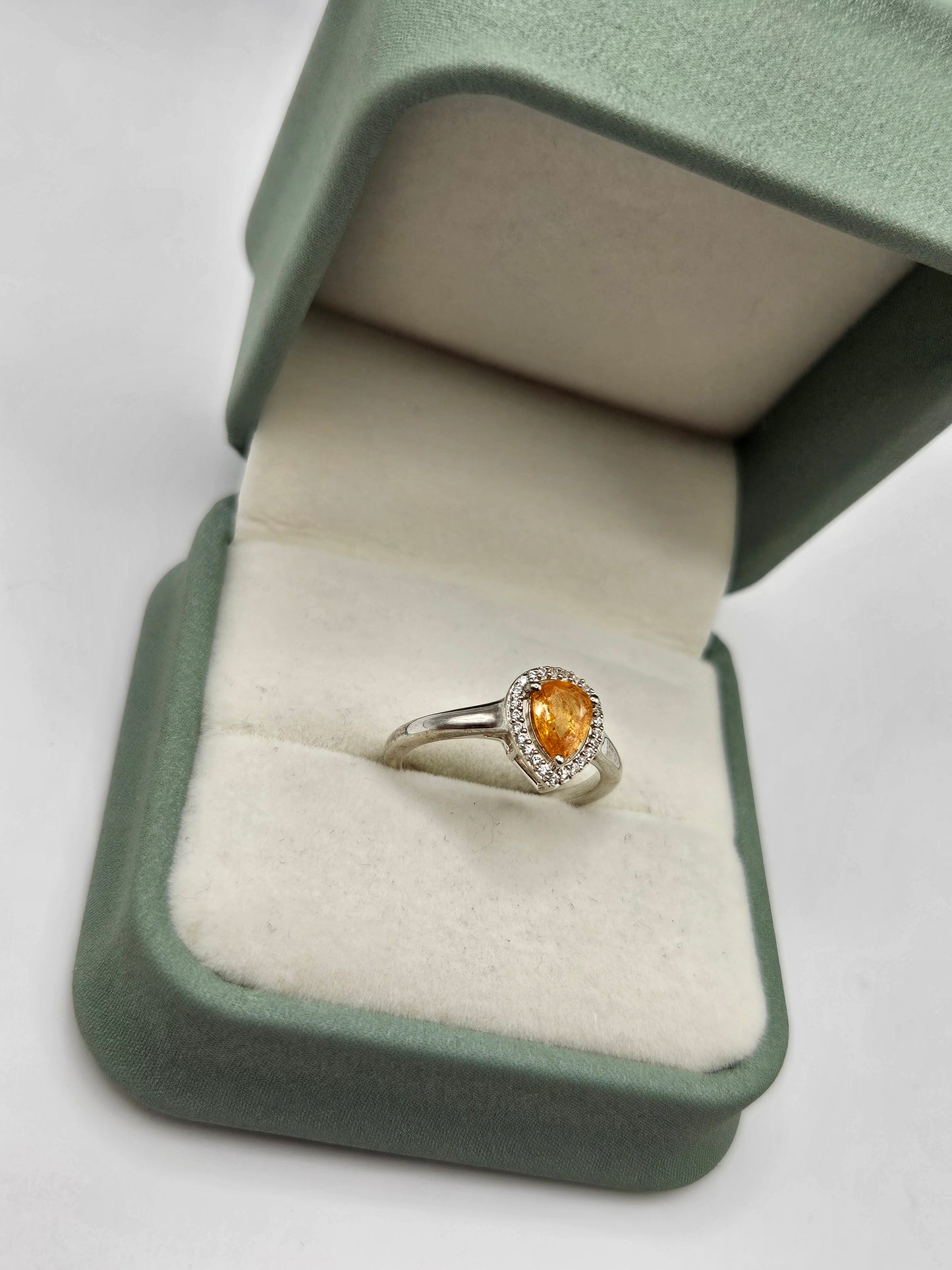 Silver citrine ring