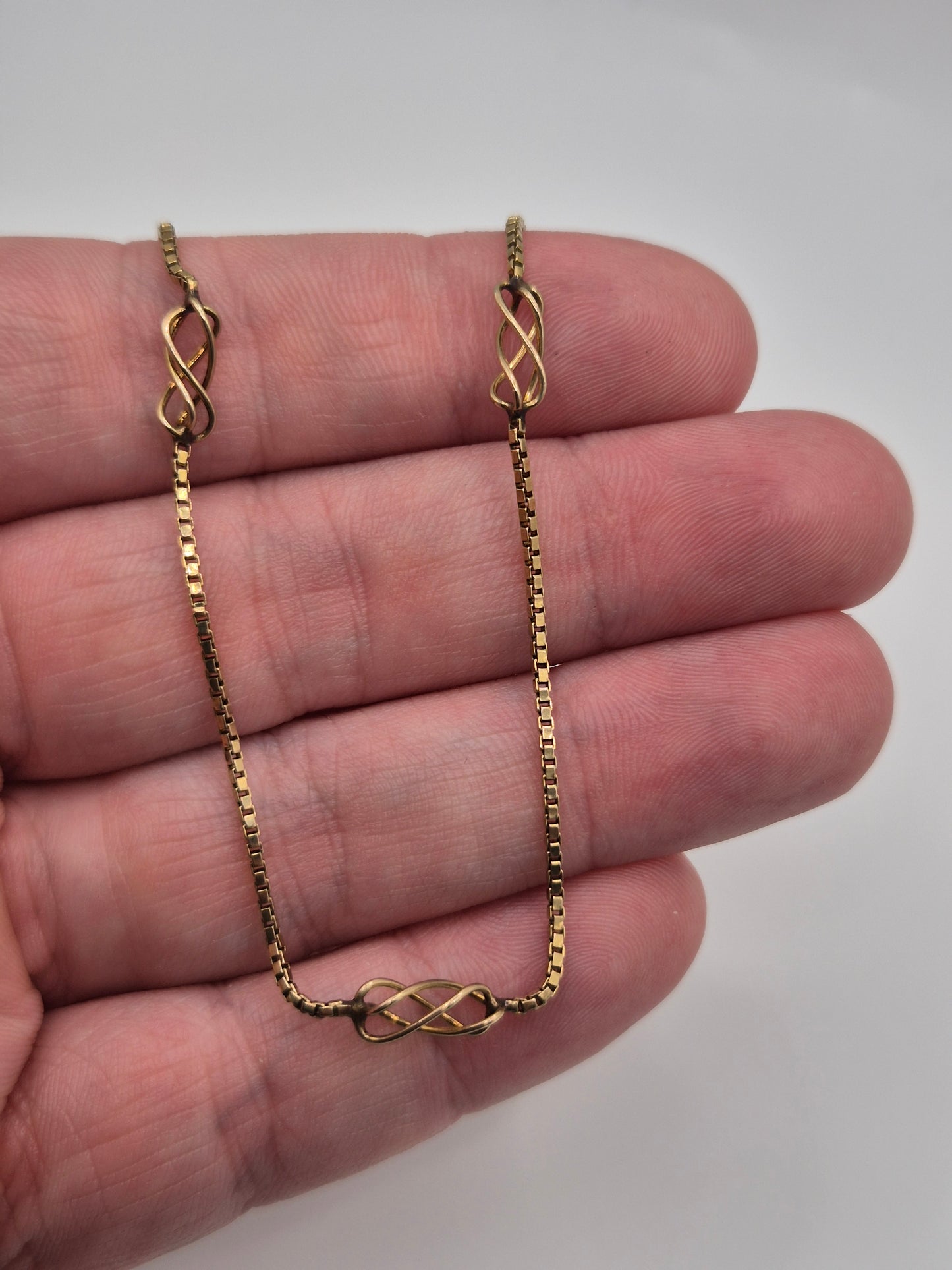 9ct gold box link chain (24)