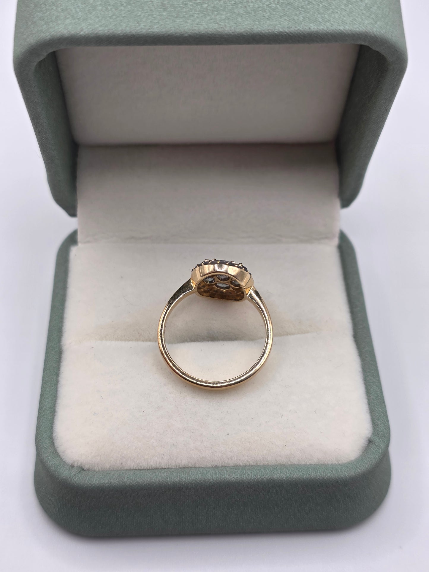 9ct gold alexandrite ring