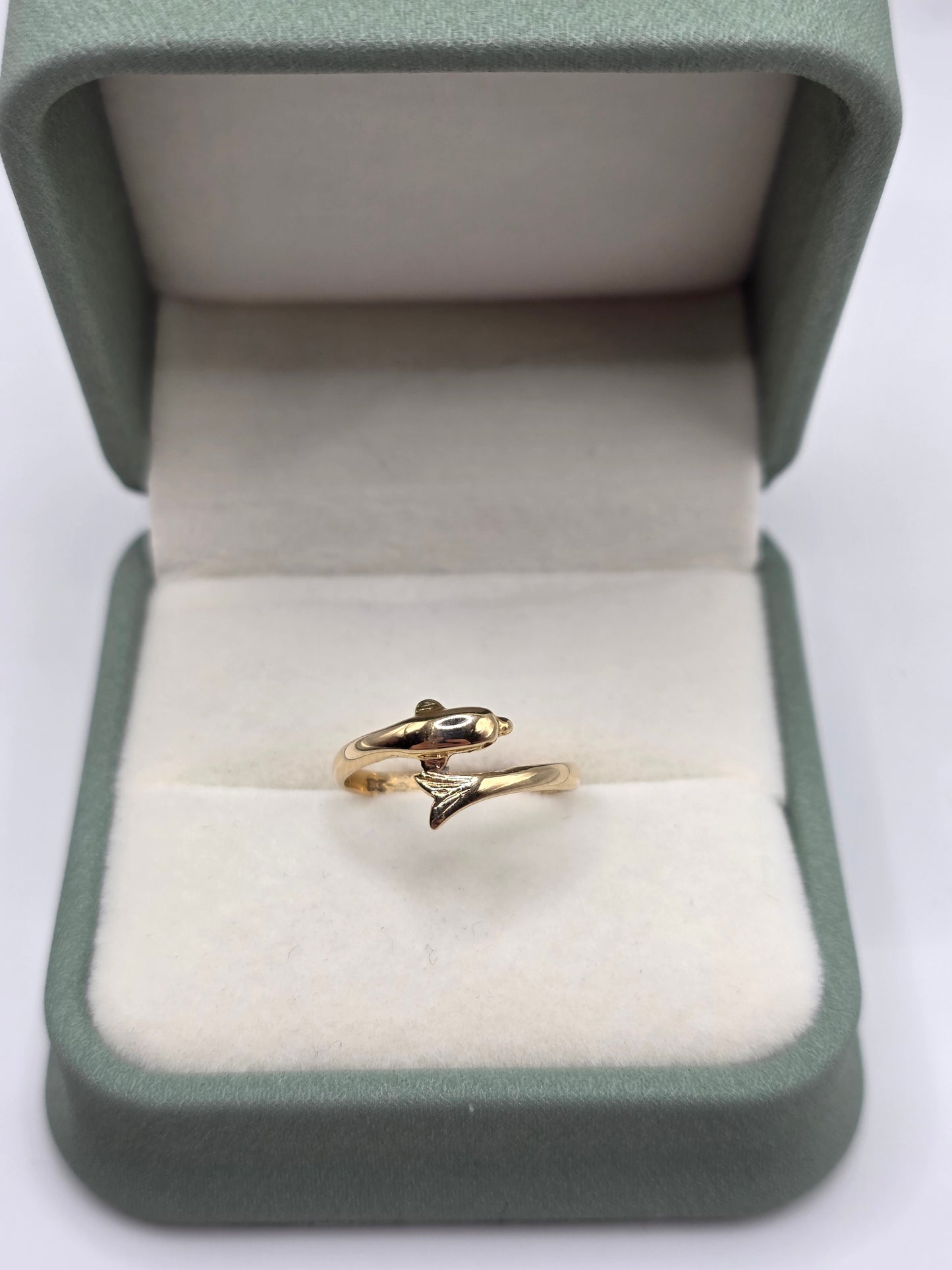 9ct gold dolphin ring