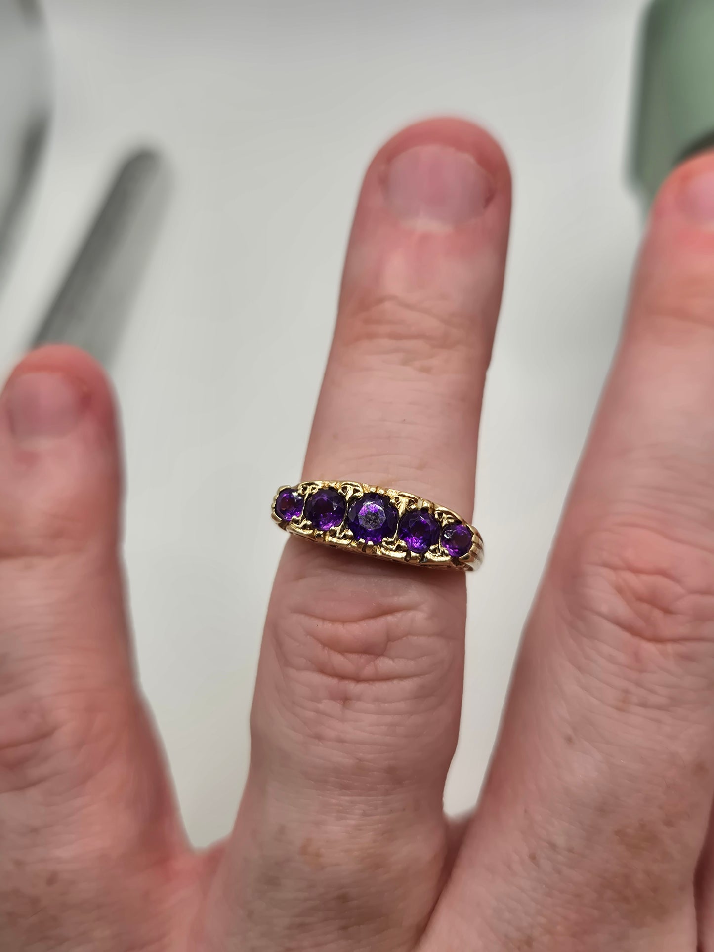 9ct gold amethyst ring