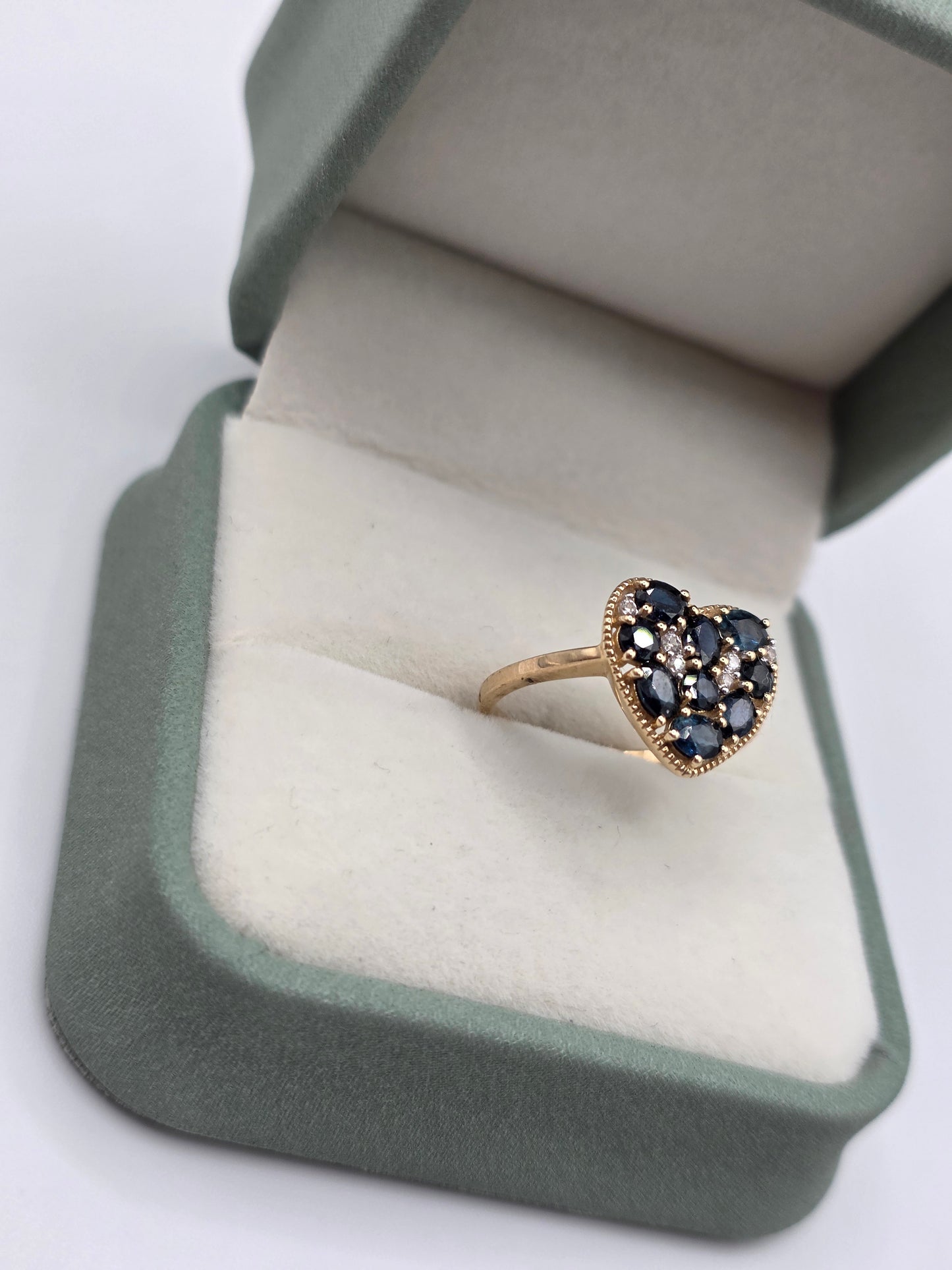 9ct gold sapphire and zircon heart ring