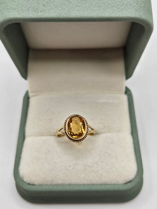 9ct gold citrine ring