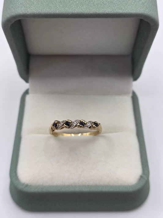 9ct gold sapphire and diamond ring