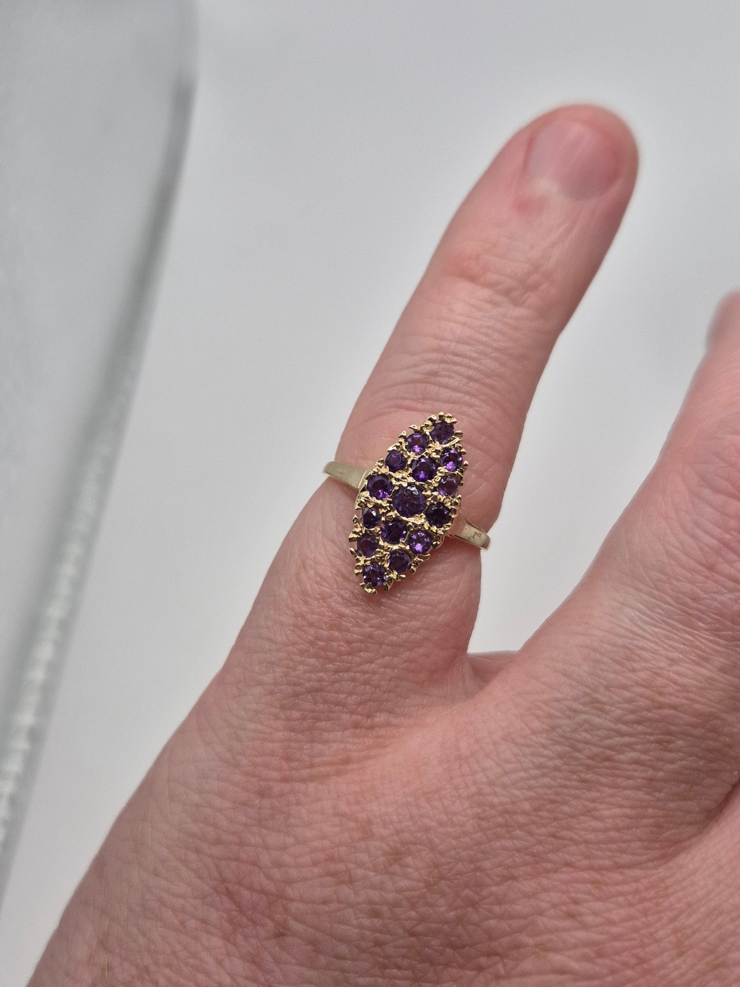 9ct gold amethyst navett ring